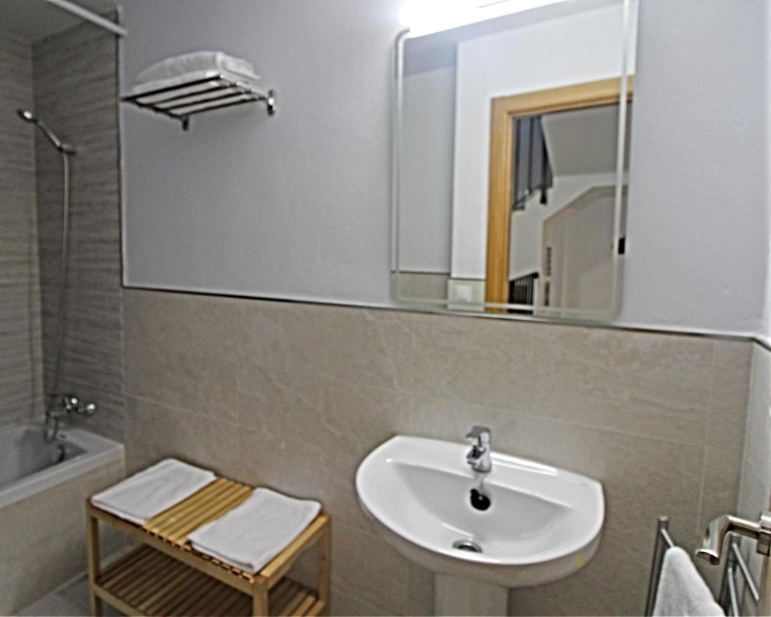 Casa Puerta De La Alcazaba Antequera Villa Bagian luar foto